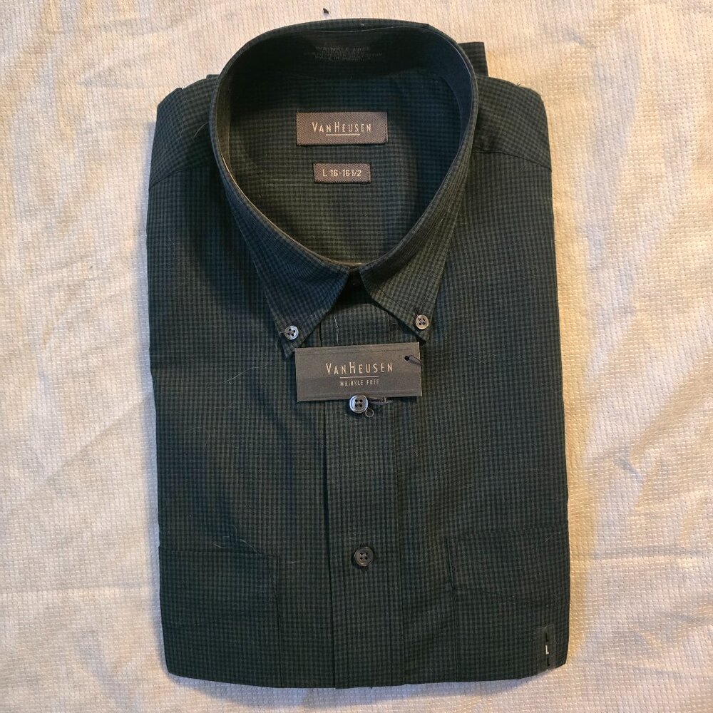 Vanheusen dress shirt (New) Size L 16.5